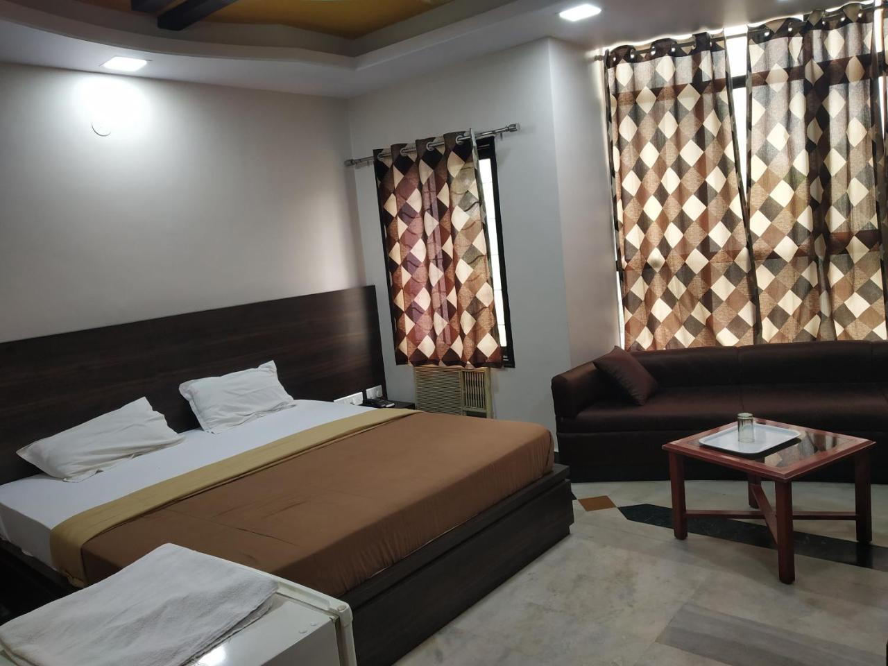 Hotel Rajwada International Belagávi Exteriér fotografie
