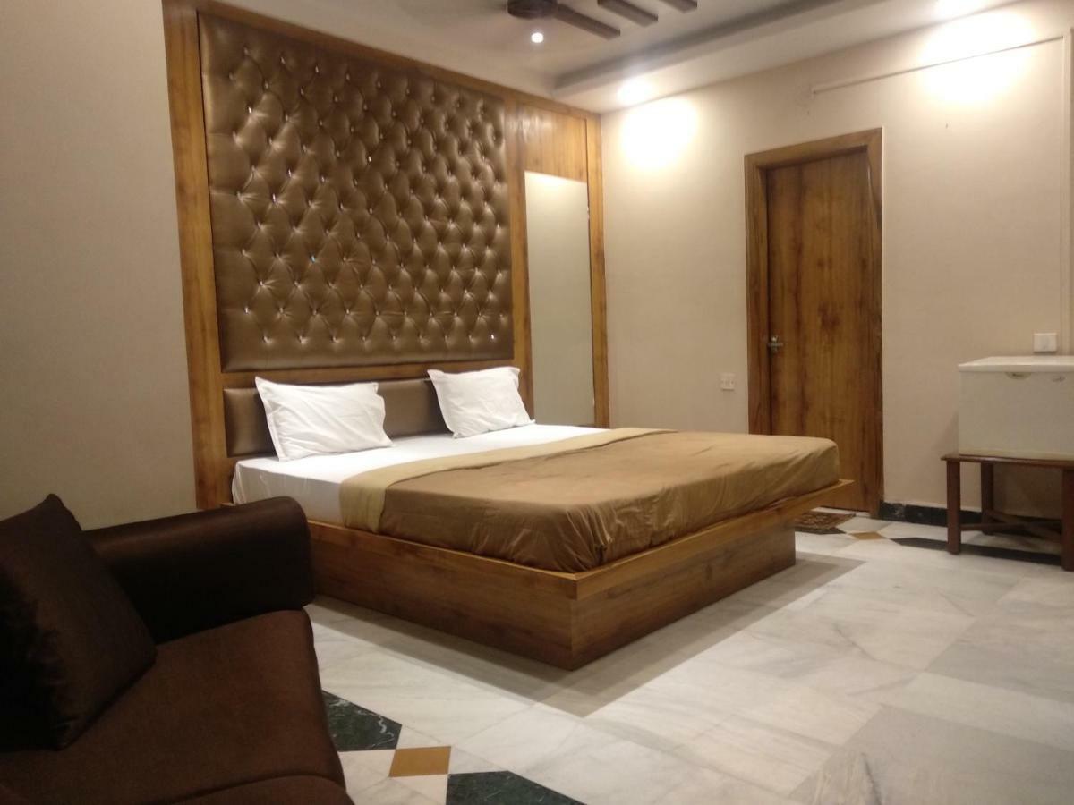 Hotel Rajwada International Belagávi Exteriér fotografie